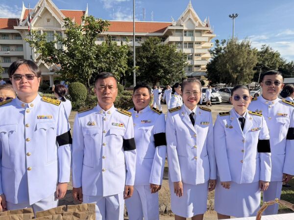ร่วมงานพิธี